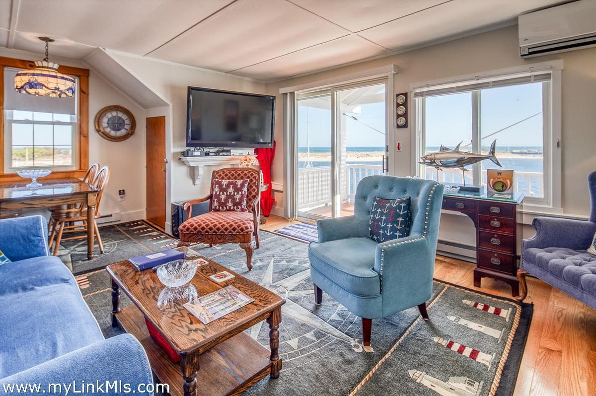47 East Chop Drive Unit 3