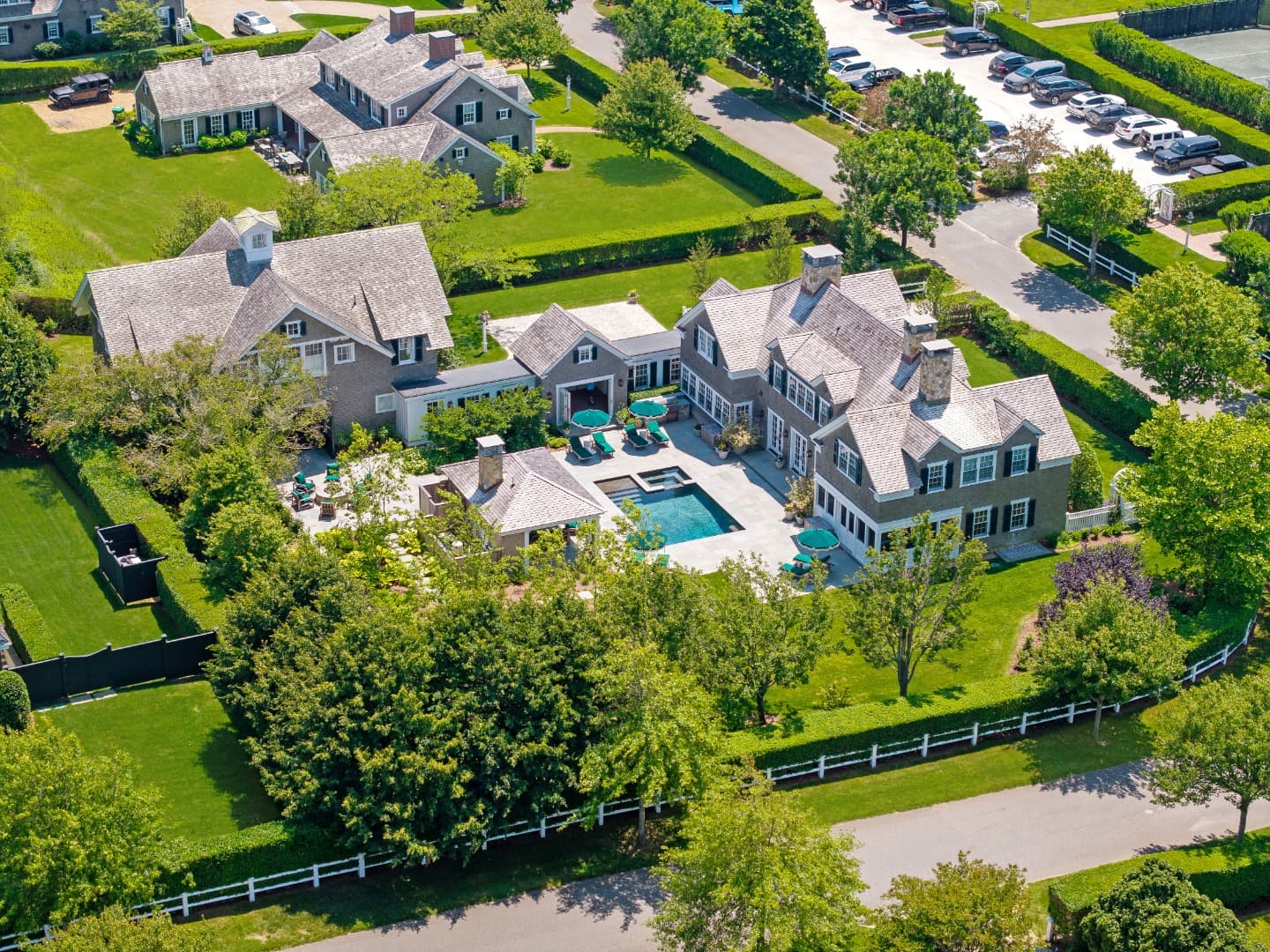 3 Field Club Lane