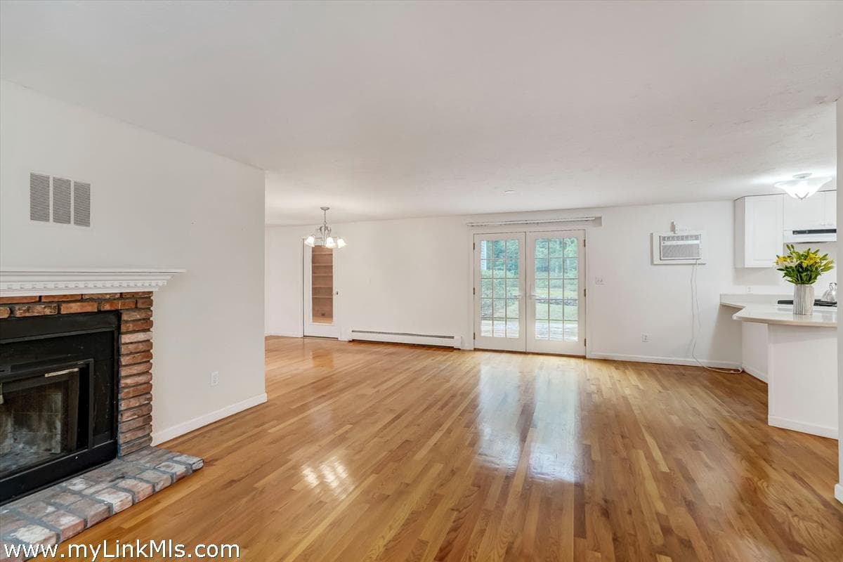 Residential Property Image/jpeg #5