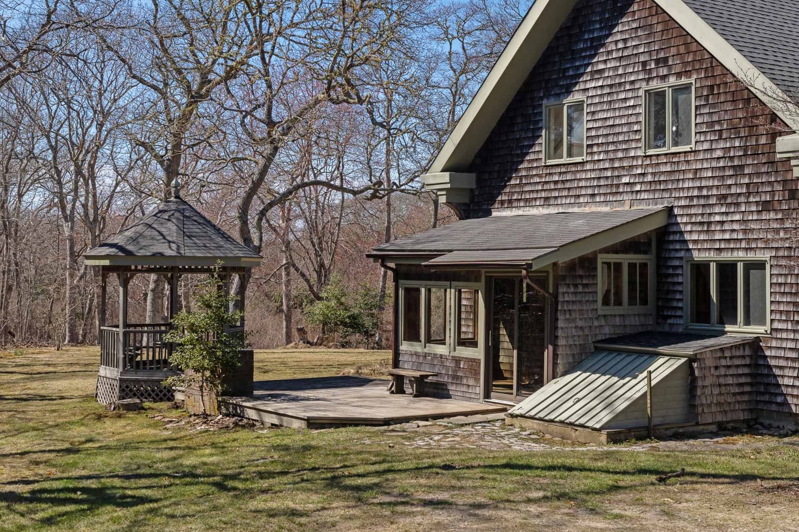 24 Beetle Swamp Road