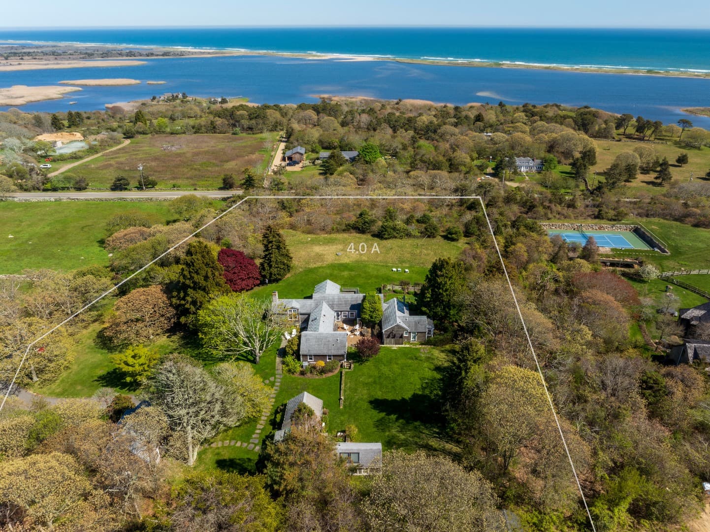 6 Wakeman Road