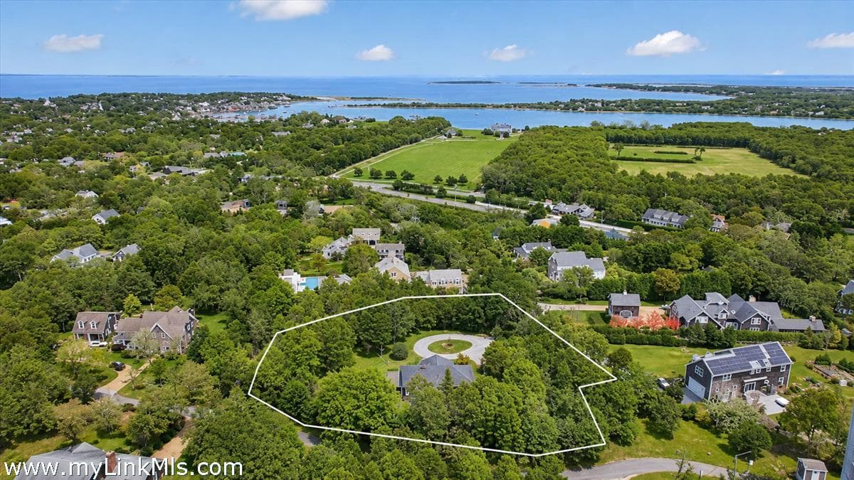 10 Pease Point Road