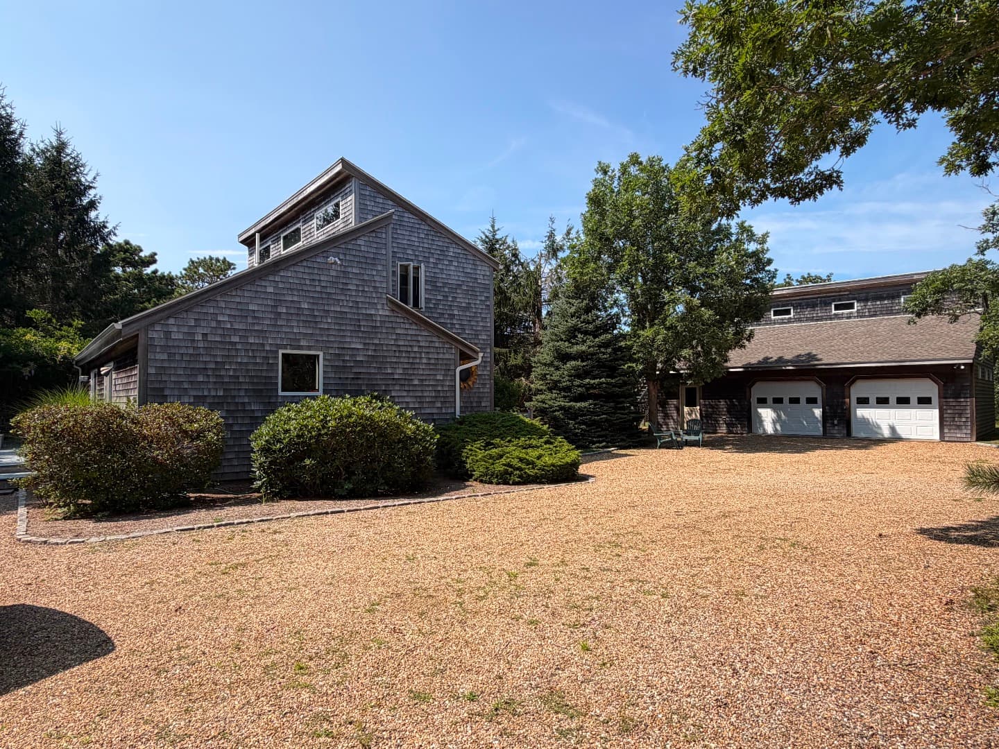 129 Charles Neck Way