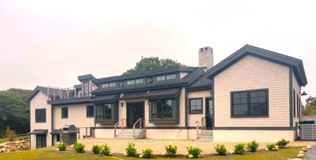 Luxurious New Post & Beam Waterview in Aquinnah
