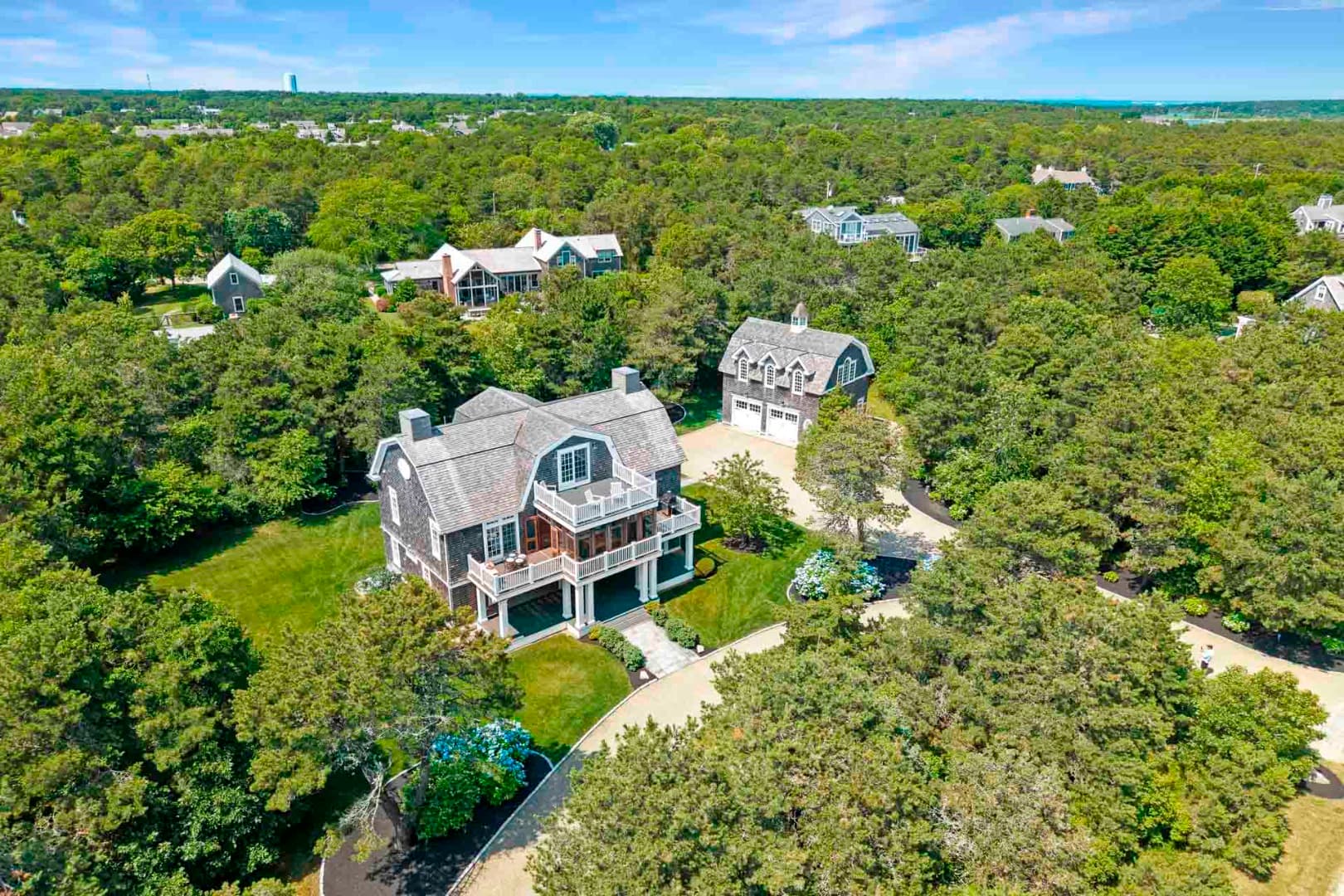 8 Beach Plum Meadows